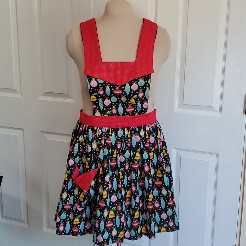 Christmas Apron Vintage Style Ornament Print